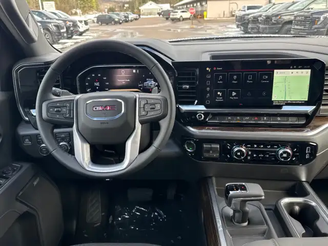 2026 GMC Sierra 1500 - Photo 14