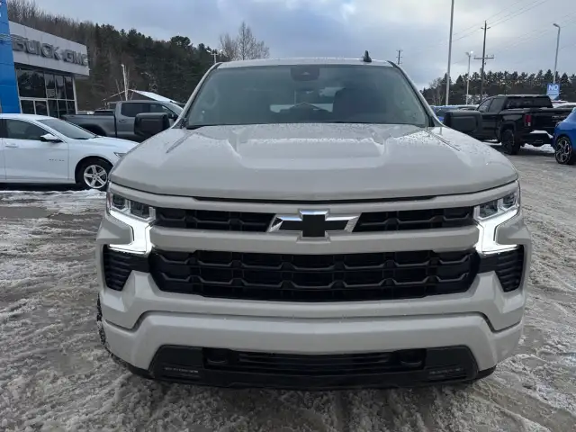 2026 Chevrolet Silverado 1500 - Photo 2