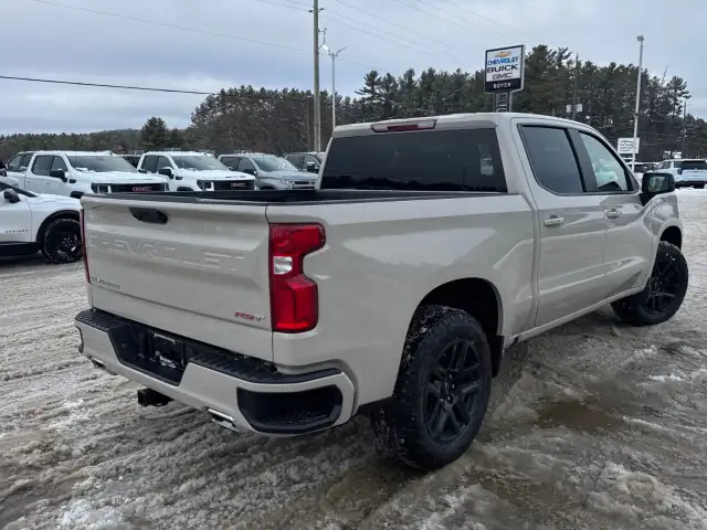 2026 Chevrolet Silverado 1500 - Photo 5