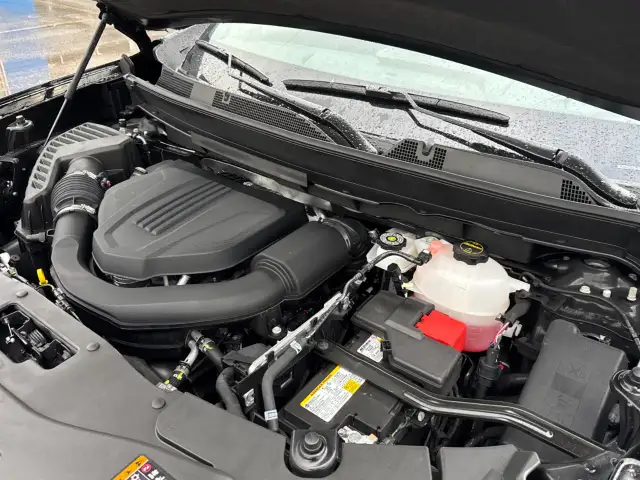 2026 GMC Acadia - Photo 11