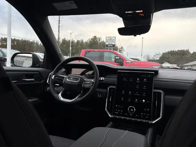 2026 GMC Acadia - Photo 13