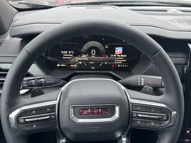 2026 GMC Acadia - Photo 15