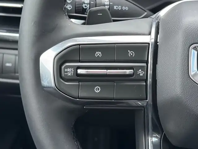 2026 GMC Acadia - Photo 16