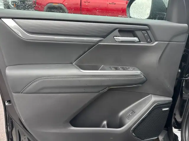 2026 GMC Acadia - Photo 22