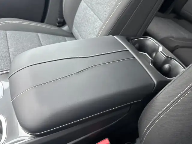 2026 GMC Acadia - Photo 25