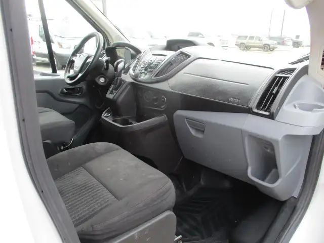 2017 Ford Transit Cargo Van T-250 148' Med Rf 9000 GVWR Sliding - Photo 11
