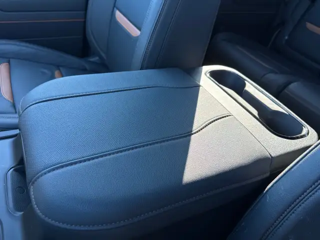 2026 GMC Sierra 1500 - Photo 23