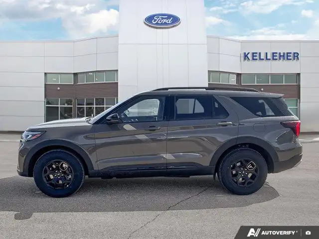 2026 Ford Explorer Tremor - Photo 2