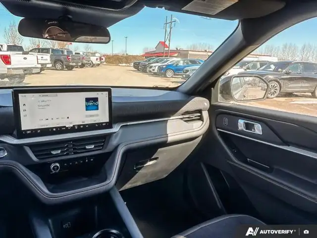 2026 Ford Explorer Tremor - Photo 11