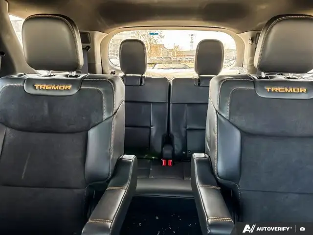 2026 Ford Explorer Tremor - Photo 13