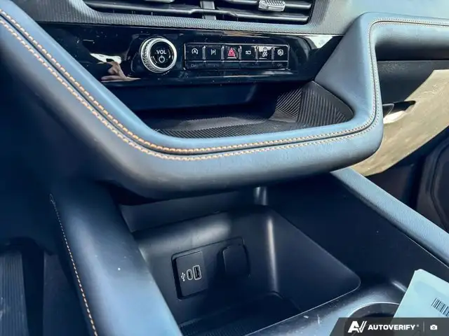 2026 Ford Explorer Tremor - Photo 23