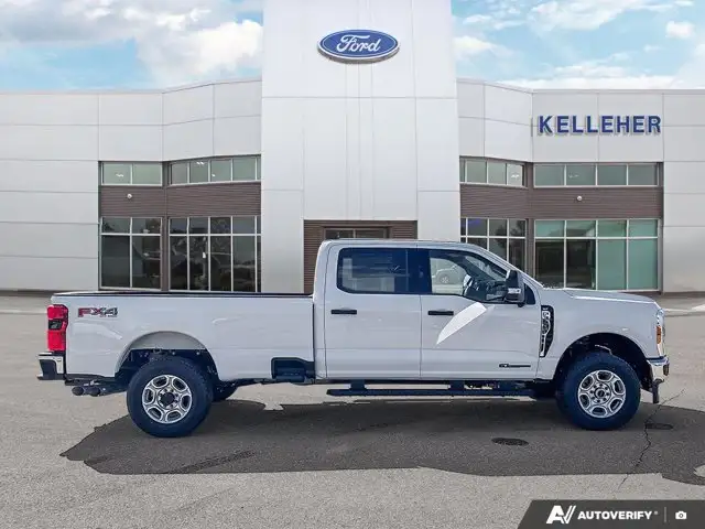 2026 Ford Super Duty F-350 SRW XLT - Photo 6