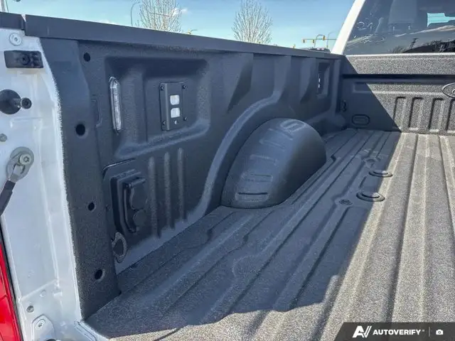 2026 Ford Super Duty F-350 SRW XLT - Photo 33
