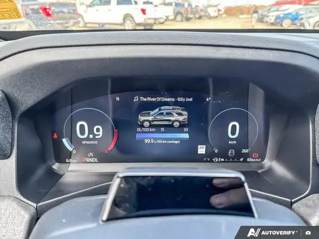 2026 Ford Explorer Platinum - Photo 15