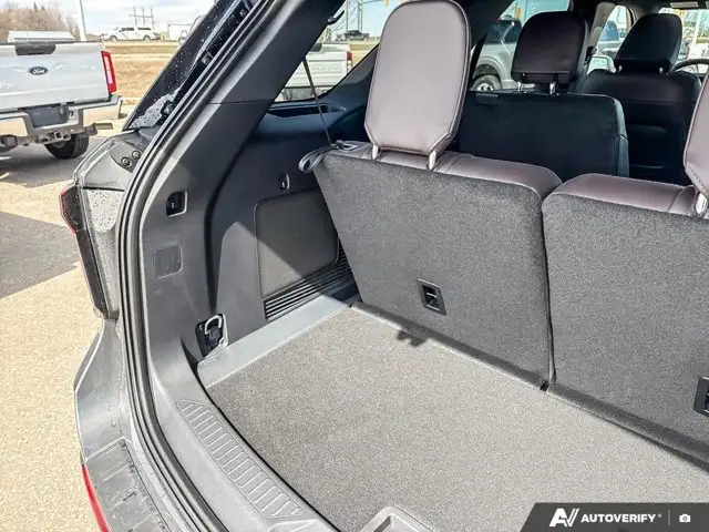 2026 Ford Explorer Platinum - Photo 34