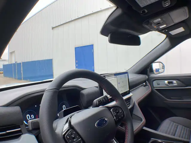 2026 Ford Explorer ST-Line 4WD 300A - Photo 20