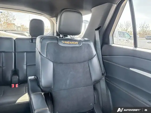 2026 Ford Explorer Tremor - Photo 14