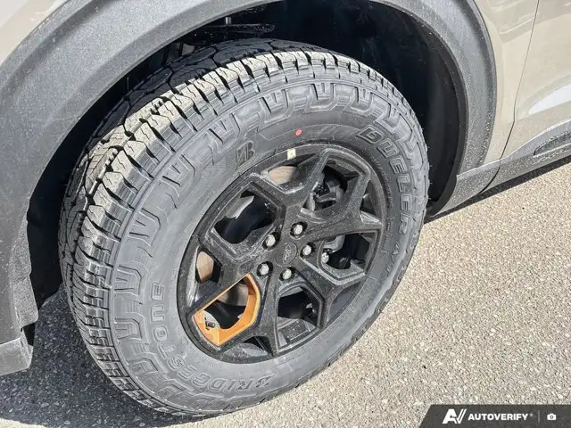 2026 Ford Explorer Tremor - Photo 18