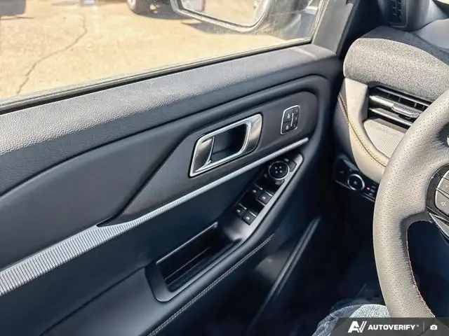 2026 Ford Explorer Tremor - Photo 22