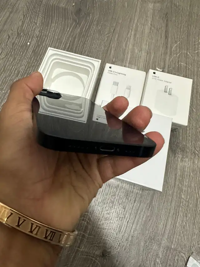 iPhone 14 128gb Airpods/Charger Set/Delivery - Photo 6