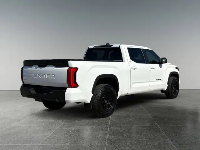 2024 Toyota Tundra SR5 - Photo 7