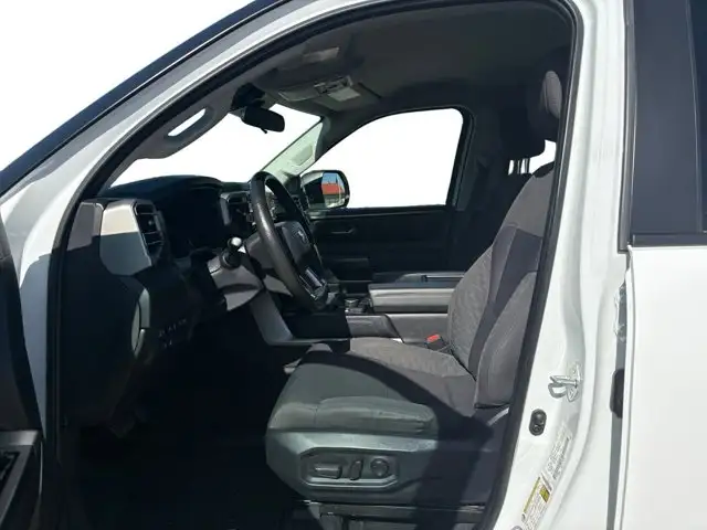2024 Toyota Tundra SR5 - Photo 13