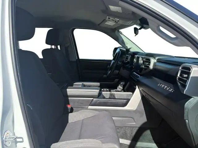2024 Toyota Tundra SR5 - Photo 14