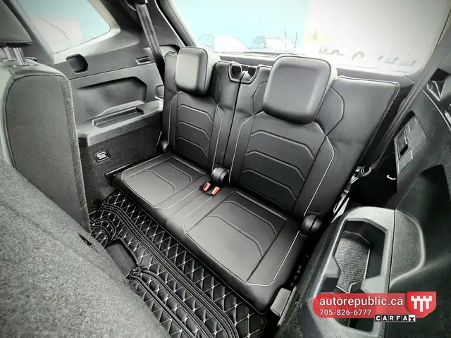 2018 Volkswagen Tiguan Highline R-Line RARE 7 SEATER Certified N - Photo 9