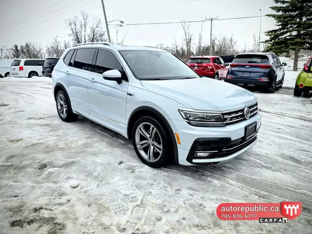 2018 Volkswagen Tiguan Highline R-Line RARE 7 SEATER Certified N - Photo 18