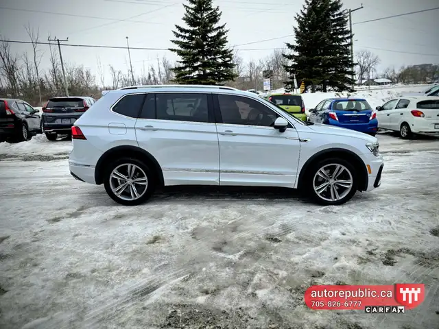 2018 Volkswagen Tiguan Highline R-Line RARE 7 SEATER Certified N - Photo 19