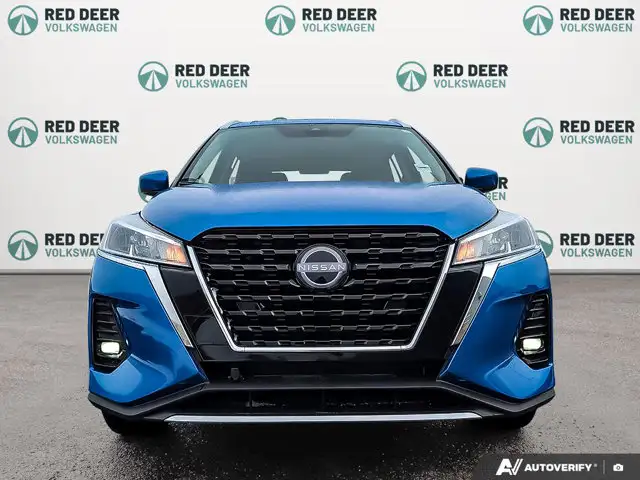 2025 Nissan Kicks Play SV | One Owner | Remote Start - Photo 3