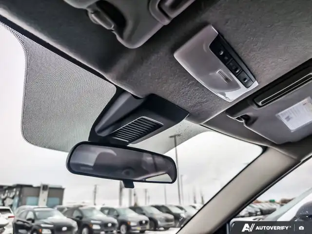 2025 Nissan Kicks Play SV | One Owner | Remote Start - Photo 22