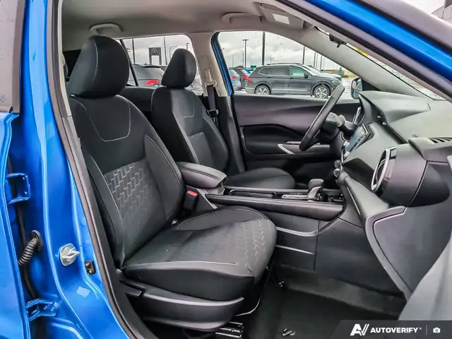 2025 Nissan Kicks Play SV | One Owner | Remote Start - Photo 23