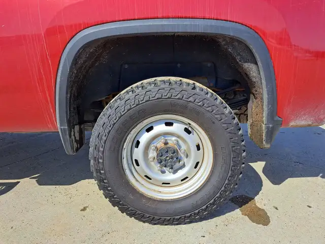 2022 Chevrolet Silverado 3500HD - Photo 38