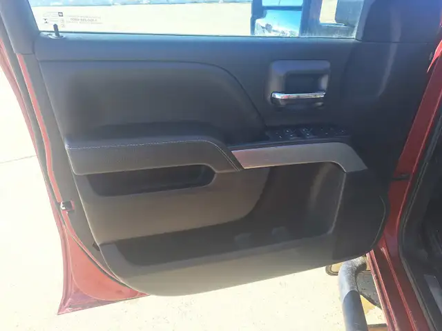 2019 Chevrolet Silverado 3500HD - Photo 9