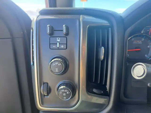 2019 Chevrolet Silverado 3500HD - Photo 14