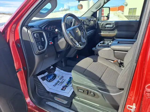 2021 Chevrolet Silverado 3500HD - Photo 11