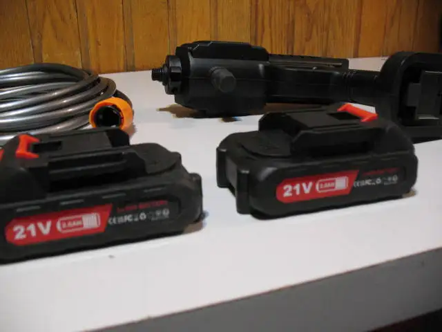 Portable Cordless Pressure Washer 500 PSI , BRAND NEW - Photo 5