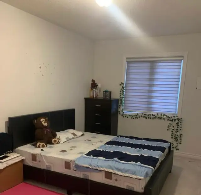 Room for rent - Photo 3