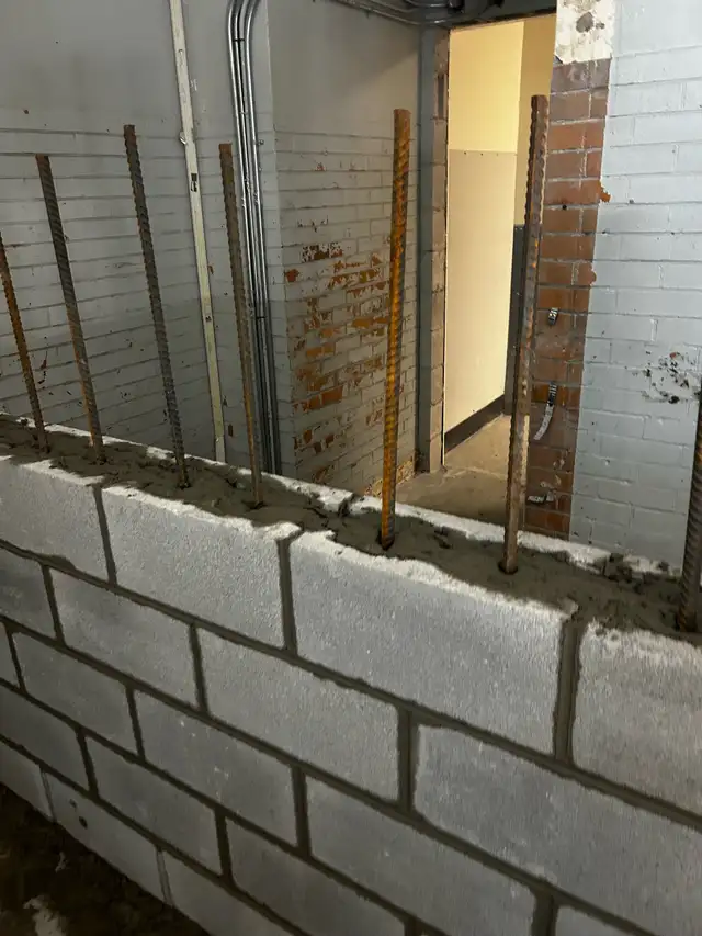 Experienced Bricklayer