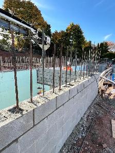 Experienced Bricklayer - Photo 2