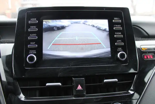 2024 Toyota Camry SE Auto - Photo 10