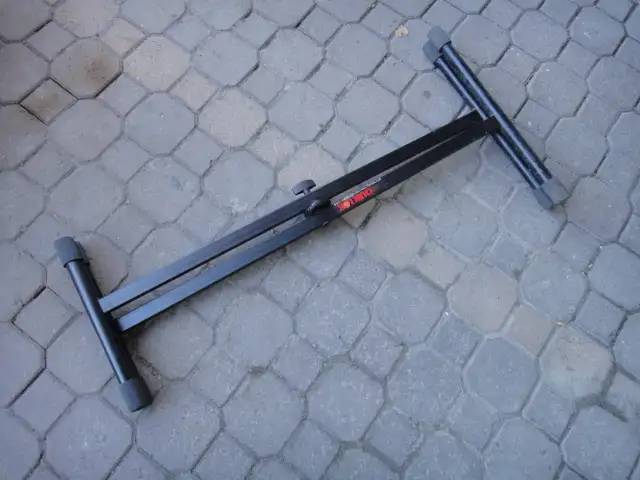 support pour Pianos ou claviers