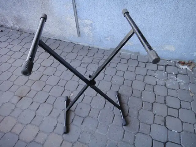 support pour Pianos ou claviers - Photo 4