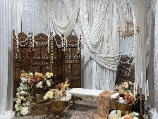 Need decor assistants to help setup and takedown - Photo 2