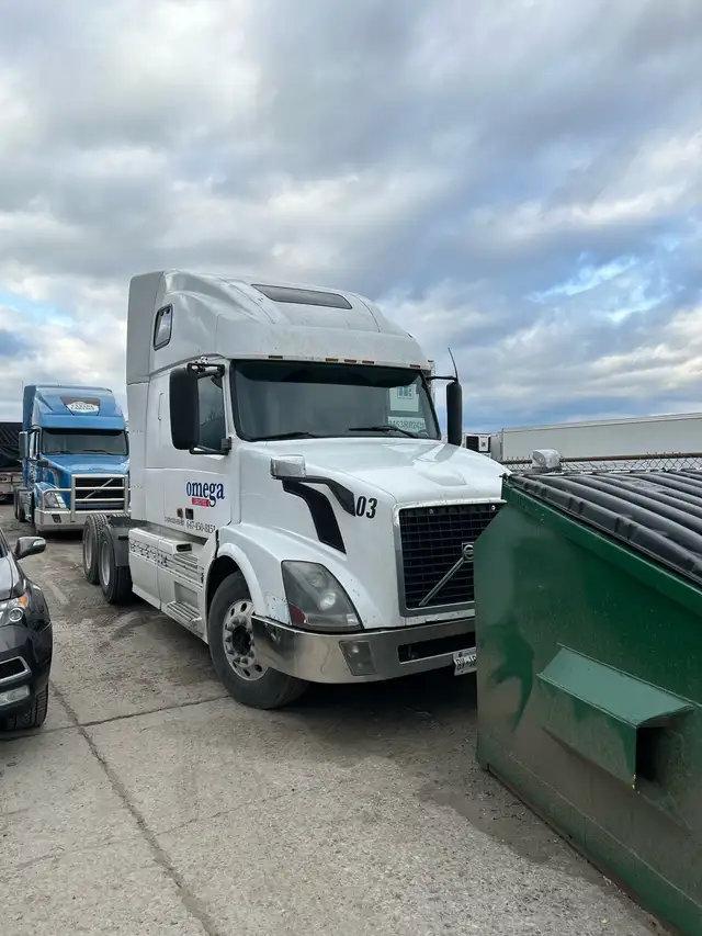 AZ DRIVERS WANTED - Photo 2