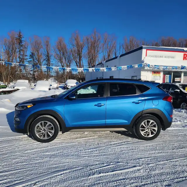 2017 Hyundai Tucson Luxury All Wheel Drive - Photo 9