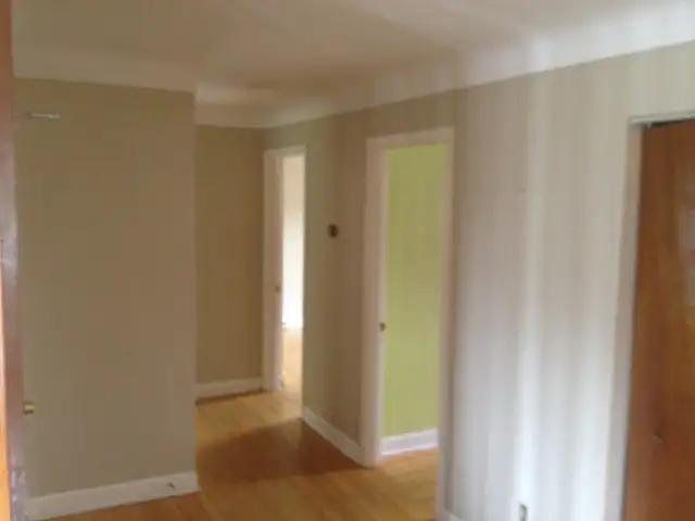 MAY- large 3 bed Dining walking  to General Hospital 1500 sq.ft - Photo 9