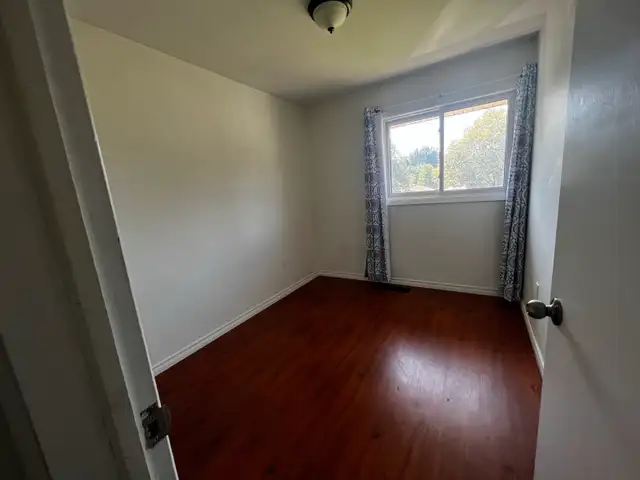 3 bedroom house for rent near fanshawe college London main campu - Photo 5