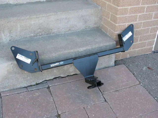 Draw-Tite Class 1 Sportframe HITCH, BRAND NEW - Photo 7